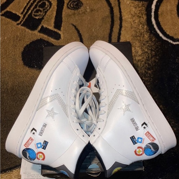 Hi Top Converse - Picture 4 of 8